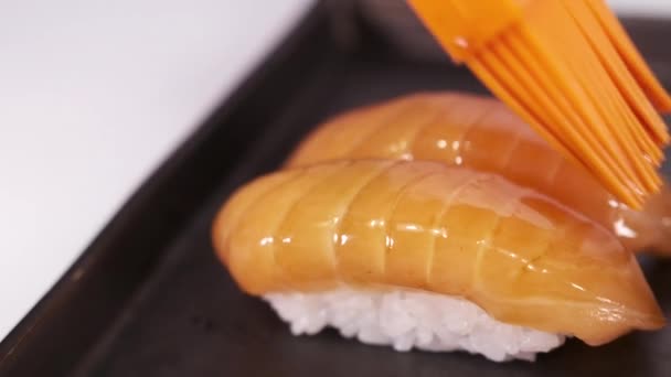 Διαδικασία Παρασκευής Ρολών Σούσι Μάθημα Μαγειρικής Σούσι Κουζίνα Εστιατορίου Ιαπωνικό — Αρχείο Βίντεο