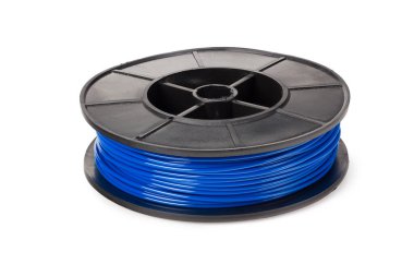 Mavi iplik 3d yazıcısı beyaz arkaplanda izole edildi