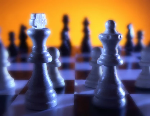 Chess Board King Queen Foreground — Stock Photo, Image