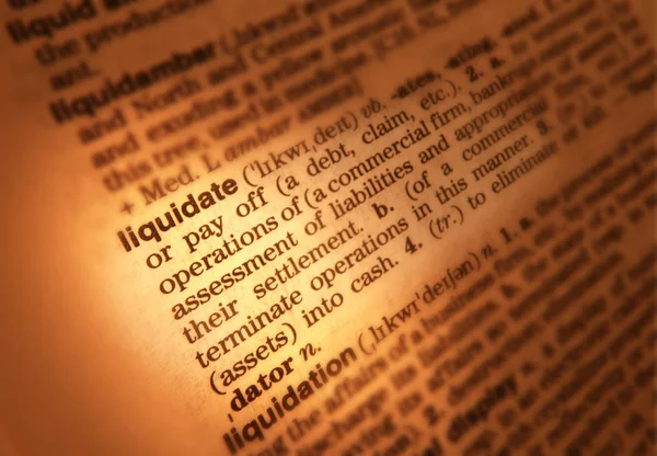 Κοντινό Λεξικό Της Σελίδας Προβολή Ορισμός Της Λέξης Ρευστοποιήσει — Φωτογραφία Αρχείου