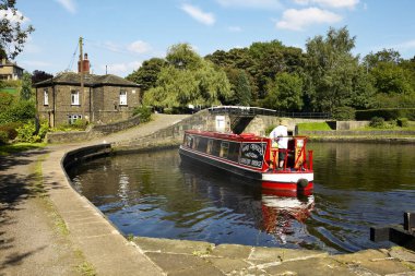 Kanal Mavna Salterhebble Kilit Yorkshire İngiltere