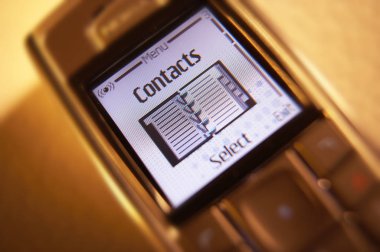 Cep Telefonu Ekranında Kişiler Menü Metni