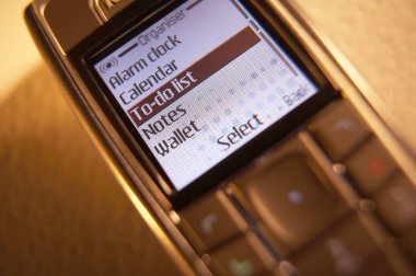 Cep Telefonu Ekranında Liste Menü Metni Yapılacak