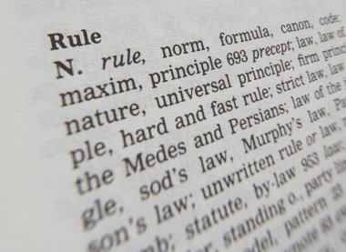 Eş anlamlılar sözlüğü Word Kuralının Tanımını Gösteren Sayfa