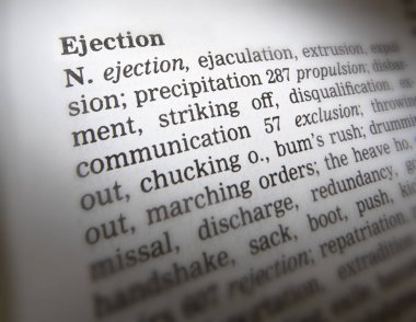 Eş anlamlılar sözlüğü Sayfa Yakın Çekim De Kelime Çıkarma Tanımı gösteriliyor