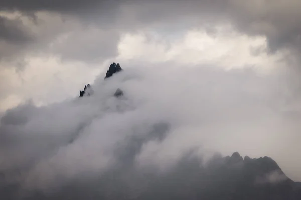 Monte Olivia Cidade Ushuaia Esta Montanha Cabeça Afiada Mais Alta — Fotografia de Stock