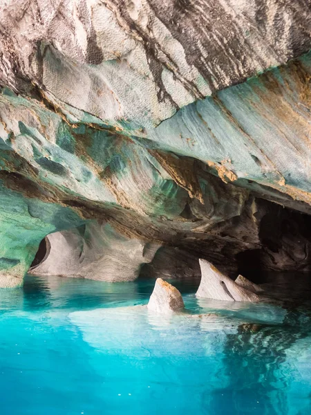 Şili mermer katedralde detay