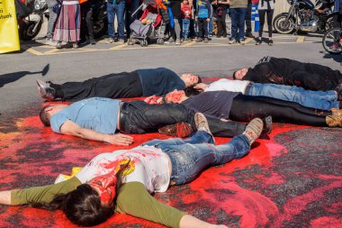 Bilbao, Ispanya-Mart/23/2019. İnsanlar o geliş protestosu