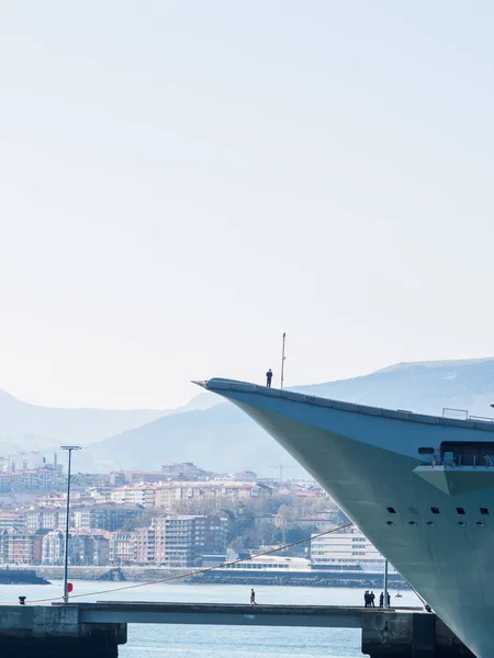 Bilbao, Spanien - März / 23 / 2019. der Flugzeugträger des Kurortes — Stockfoto