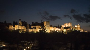 gün batımında Alhambra