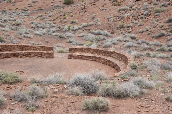 DSC _ 0090D70 Circular Stone Wall in Southwestern United States — стоковое фото