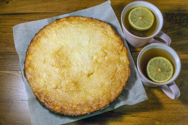 süzme peynir güveç, lor tatlısı, peynirli kek