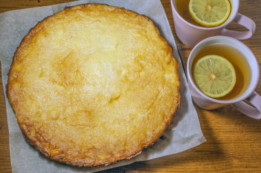 süzme peynir güveç, lor tatlısı, peynirli kek