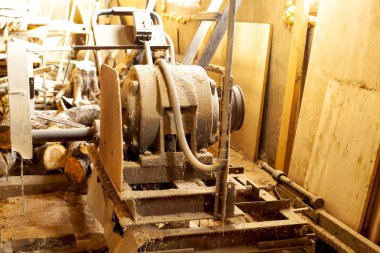 ahşap atölyesinde eski kereste fabrikası