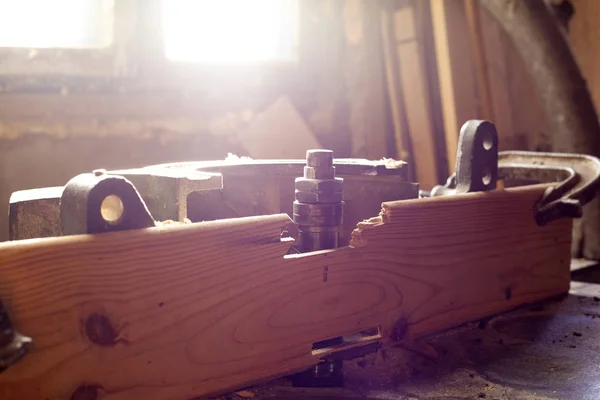 Старая Деревообрабатывающая Машина Мастерской — стоковое фото