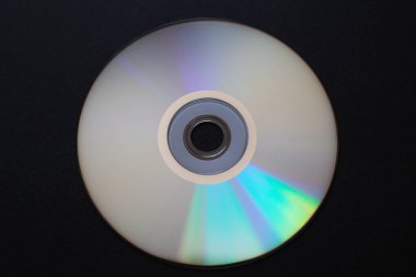 karanlık bir arka plan üzerinde müzik ile nadir Cd