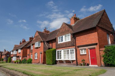 Port Sunlight, İngiltere: 6 Haziran 2018: bitişik kolu Bros sabun fabrikasının işçileri ev inşa bir model köy. Mimar styling özetin özeti İngilizce olarak tasarlanmış tek tek her evim.