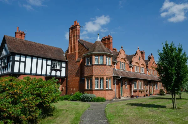 Port Sunlight, İngiltere: 6 Haziran 2018: bitişik kolu Bros sabun fabrikasının işçileri ev inşa bir model köy. Mimar styling özetin özeti İngilizce olarak tasarlanmış tek tek her evim.