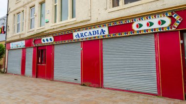 New Brighton, İngiltere: 3 Haziran 2020: Bir sokak görüntüsü Corona virüs salgınının şirketler üzerindeki etkisini gösteriyor.