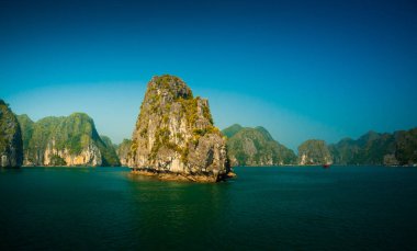 Vietnam halong bay güzel günbatımı manzara