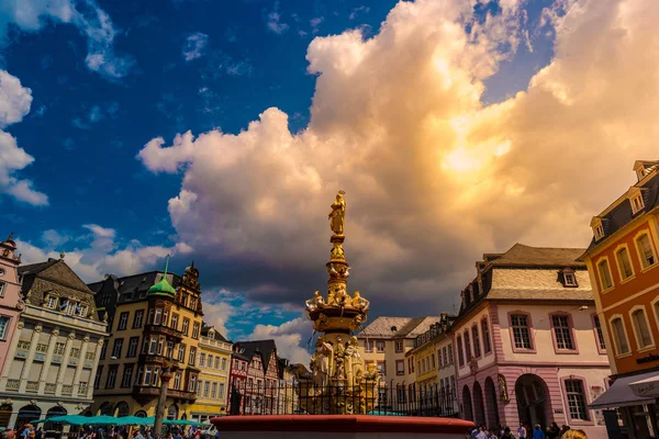 Mercado principal Trier Renania Palatinado Alemania . — Foto de Stock