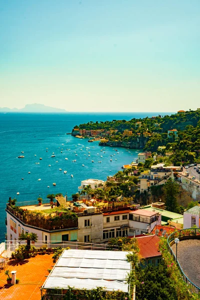 Живописный вид на залив, Италия . — стоковое фото