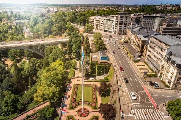 Panoramic aerial view of Luxembourg in a beautiful summer day, Luxembourg — Stock Photo, Image