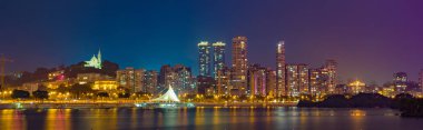 macau ve penha hill bir gece görünümü