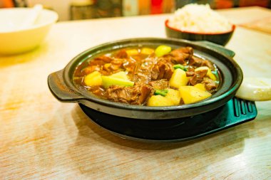 Lezzetli yemek demir plaka sığır eti