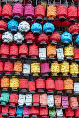 Çok renkli Çin fener, Çin