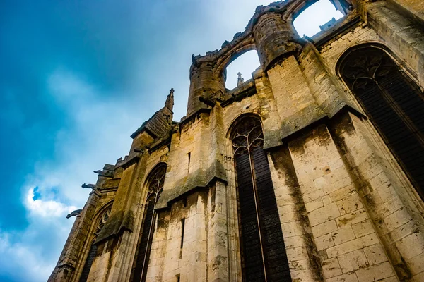 Narbonne, Fransa'nın güneyindeki şehir Katedrali. — Stok fotoğraf