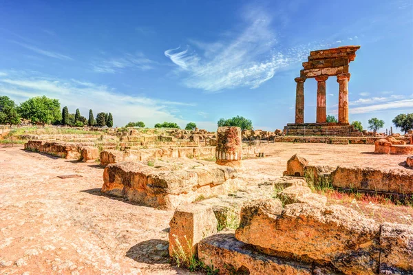 Agrigento, Sicilya. Tapınak Castor ve Pollux — Stok fotoğraf