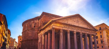 Roma'da Pantheon. Avrupa'nın ana müteşekkil.