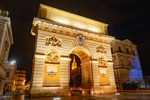 Porte du Peyrou - triumphal arch in Montpellier. Montpellier, Occitanie, France — Stock Photo, Image