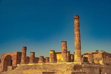 Pompeii, Napoli yakınındaki ünlü antik sitesi.