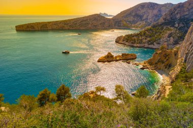 Fransa 'daki Les Calanques Ulusal Parkı' nda Calanque