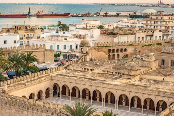 Bellissimo tramonto a Sousse, Tunisia . — Foto Stock