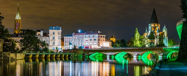 Cityscape with Temple Neuf in Metz — Stock Photo, Image