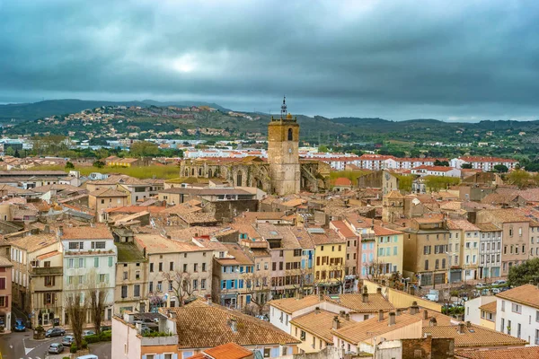 Narbonne, Blick auf die Altstadt in Südfrankreich — Stockfoto