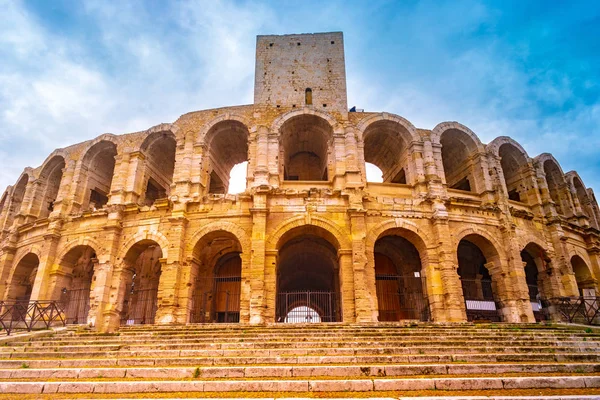 Romeins amfitheater, Arena in Arles, Provence, Frankrijk. — Stockfoto