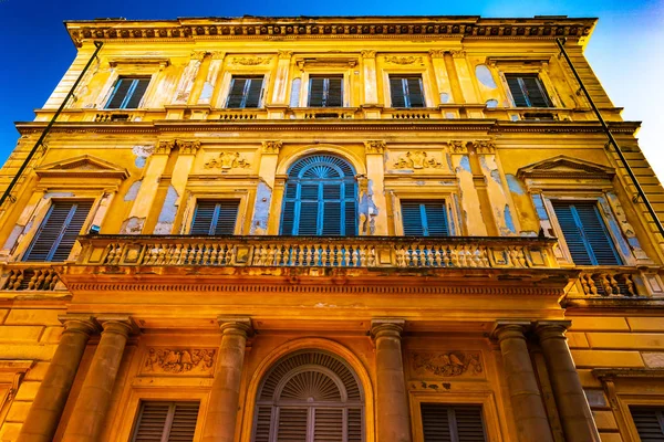 View of Villa Mimbelli, Museo Civico Giovanni Fattori in Livorno — Stockfoto