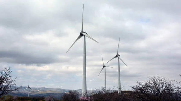 風力タービン 風力発電 — ストック写真