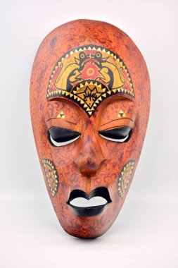 Afrika'da yapılan ahşap maske