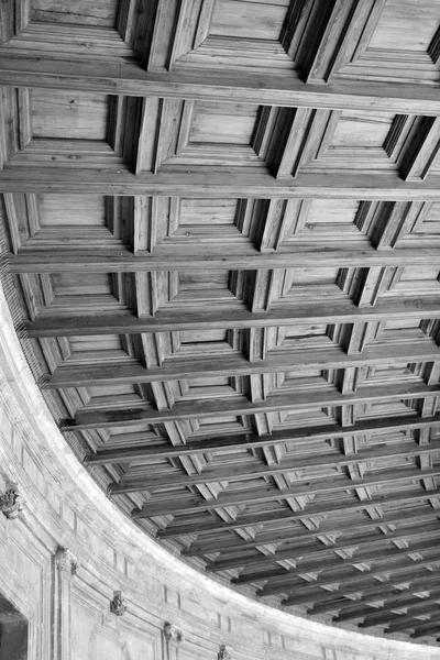 Techo Madera Del Patio Circular Del Palacio Carlos Alhambra Blanco —  Fotos de Stock