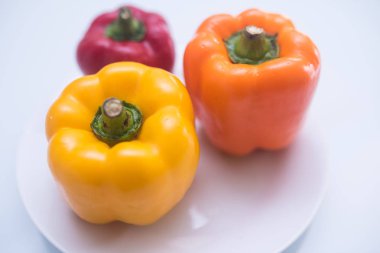 taze ve renkli biber