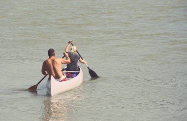 Tuna Nehri üzerinde Kano