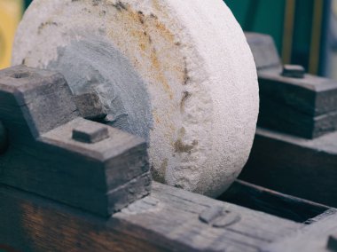 Eski taşlama tezgahı