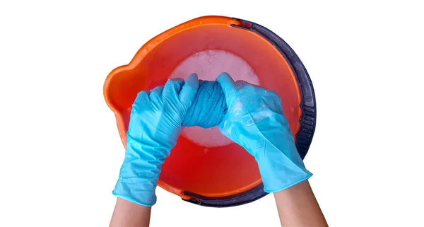 Vrouwen Handen Blauwe Handschoenen Wringing Blauwe Microvezel Handdoek Oranje Emmer — Stockfoto