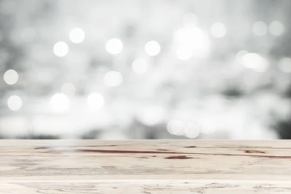Ahşap masa üstü bulanık ışık bokeh arka planda ürünüyle Haritayı için boş. Resim için kısa mesaj ekleyin. Tasarım sanat çalışmaları için fon.