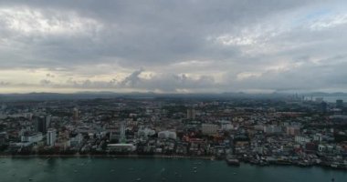 Havadan görünümü uçan Pattaya beach Tayland